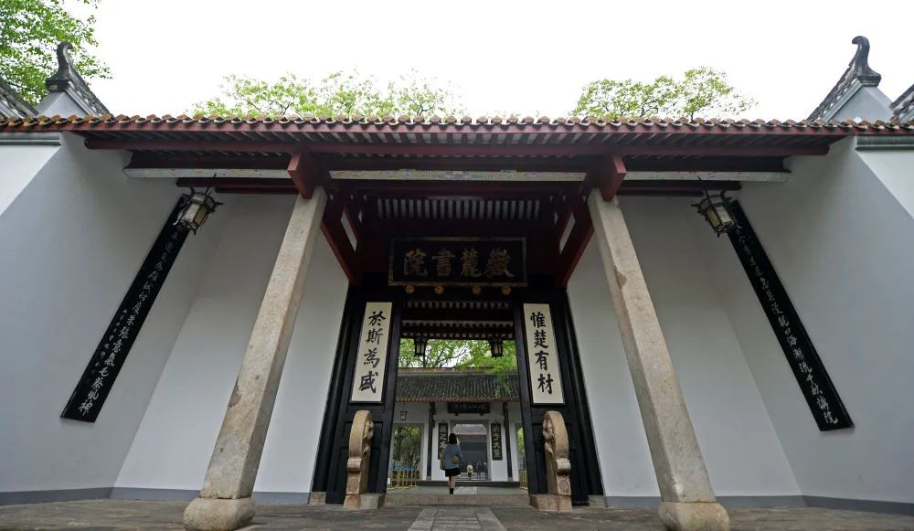 33f0530f6c1e40548bc154dc9e05e47b.jpg 33f0530f6c1e40548bc154dc9e05e47b.jpg